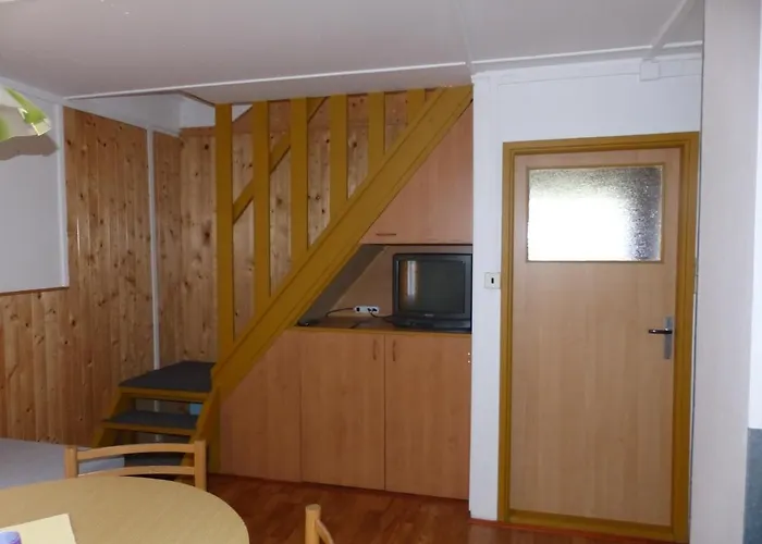 Vysocina Hostel *